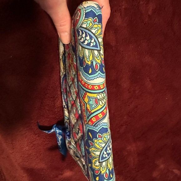 Vera Bradley turnlock wallet - Picture 3 of 5